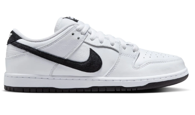 Nike SB Dunk Skate Shoes - Suede and Synthetic Upper
