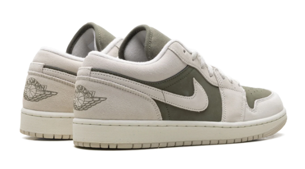 Air Jordan 1 Low SE 'Medium Olive Sail' - Sail / Medium Olive
