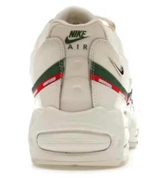 Undefeated x Nike Air Max 95 SP 'Sail' – Off-White