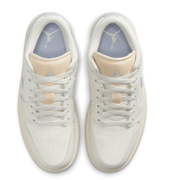 Air Jordan 1 Low Women's Shoes