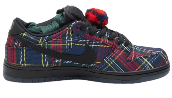 Nike SB x Nardwuar Dunk Low 'Tartan' Skate Shoes
